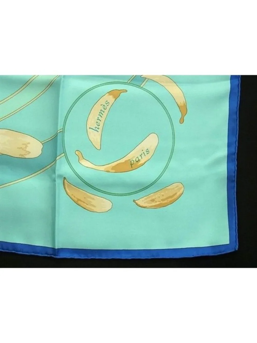 Hermes an Gre du Vent Carre 90 Silk Scarf Shawl Light Blue - Picture 3 of 4